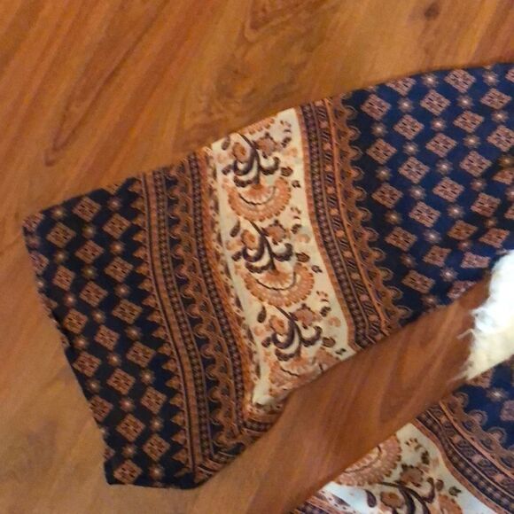 Blu Pepper chiffon boho chic bell sleeve top S - Picture 3 of 6